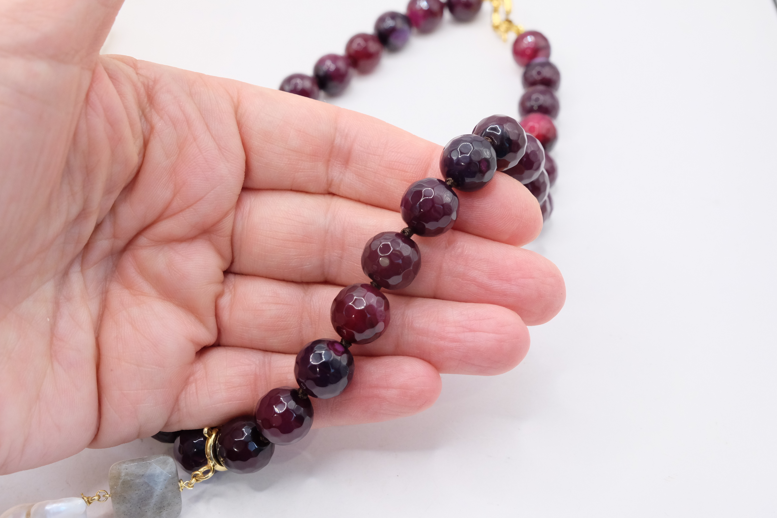 COLLANA ARTIGIANALE CIONDOLO NEPALESE GIADA BORGOGNA PERLA LABRADORITE DIASPRO (6)