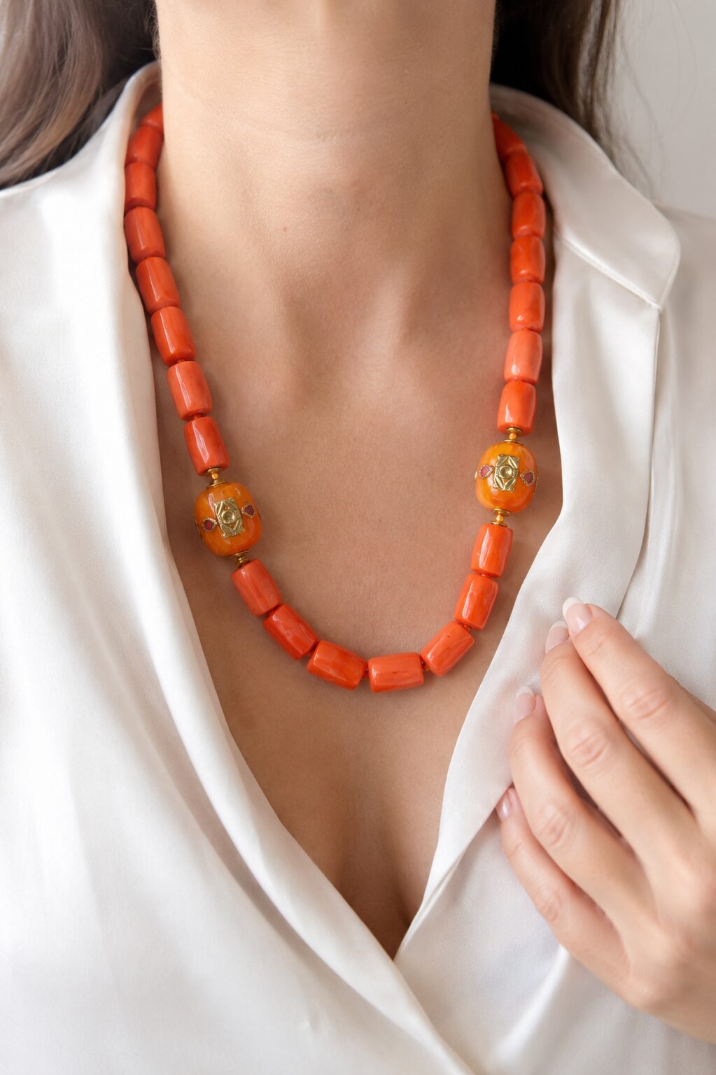 COLLANA ARTIGIANALE CORALLO BAMBOO ELEMENTI NEPALESI ACCIAIO (2)