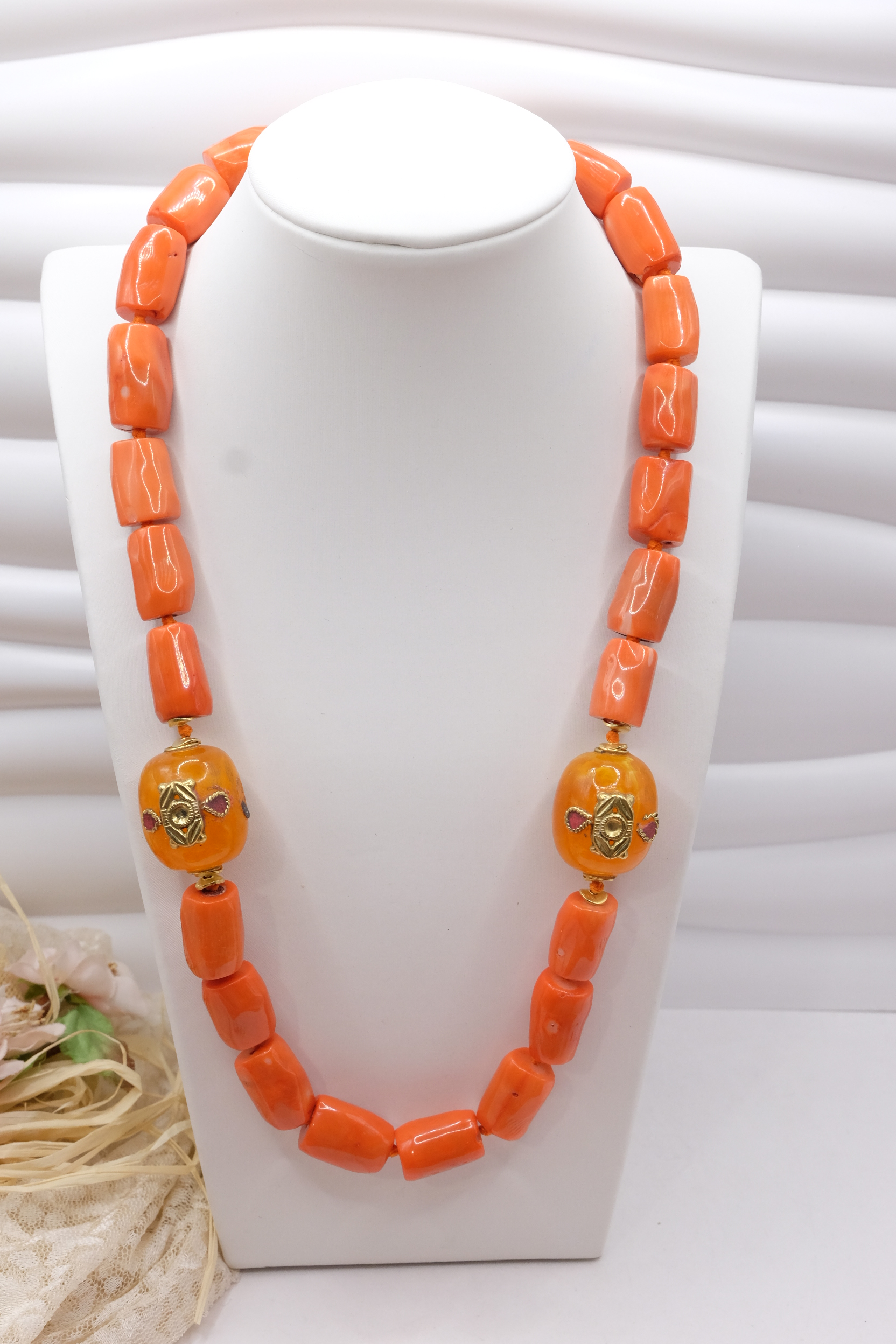 COLLANA ARTIGIANALE CORALLO BAMBOO ELEMENTI NEPALESI ACCIAIO (2)