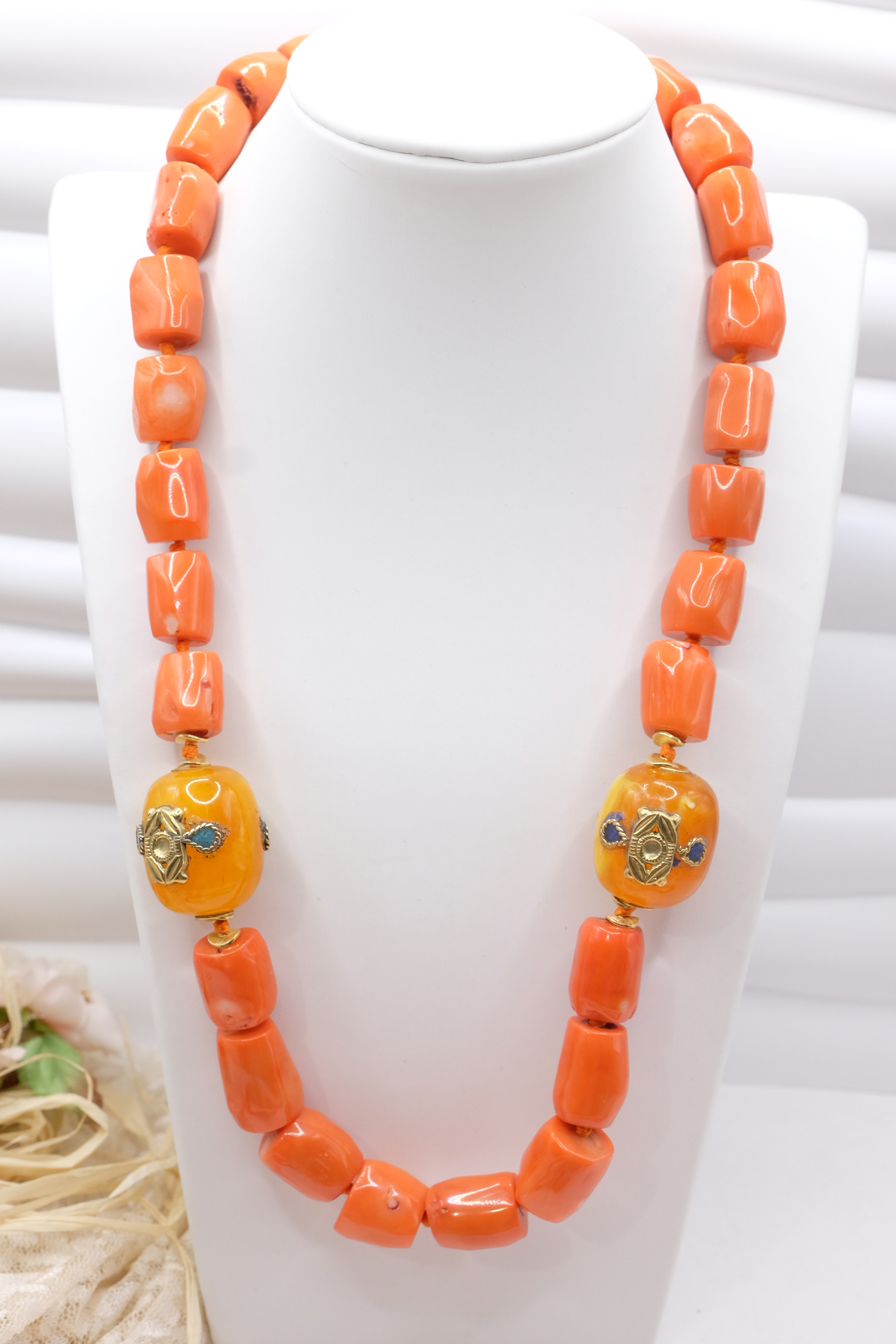 COLLANA ARTIGIANALE CORALLO BAMBOO ELEMENTI NEPALESI ACCIAIO (5)