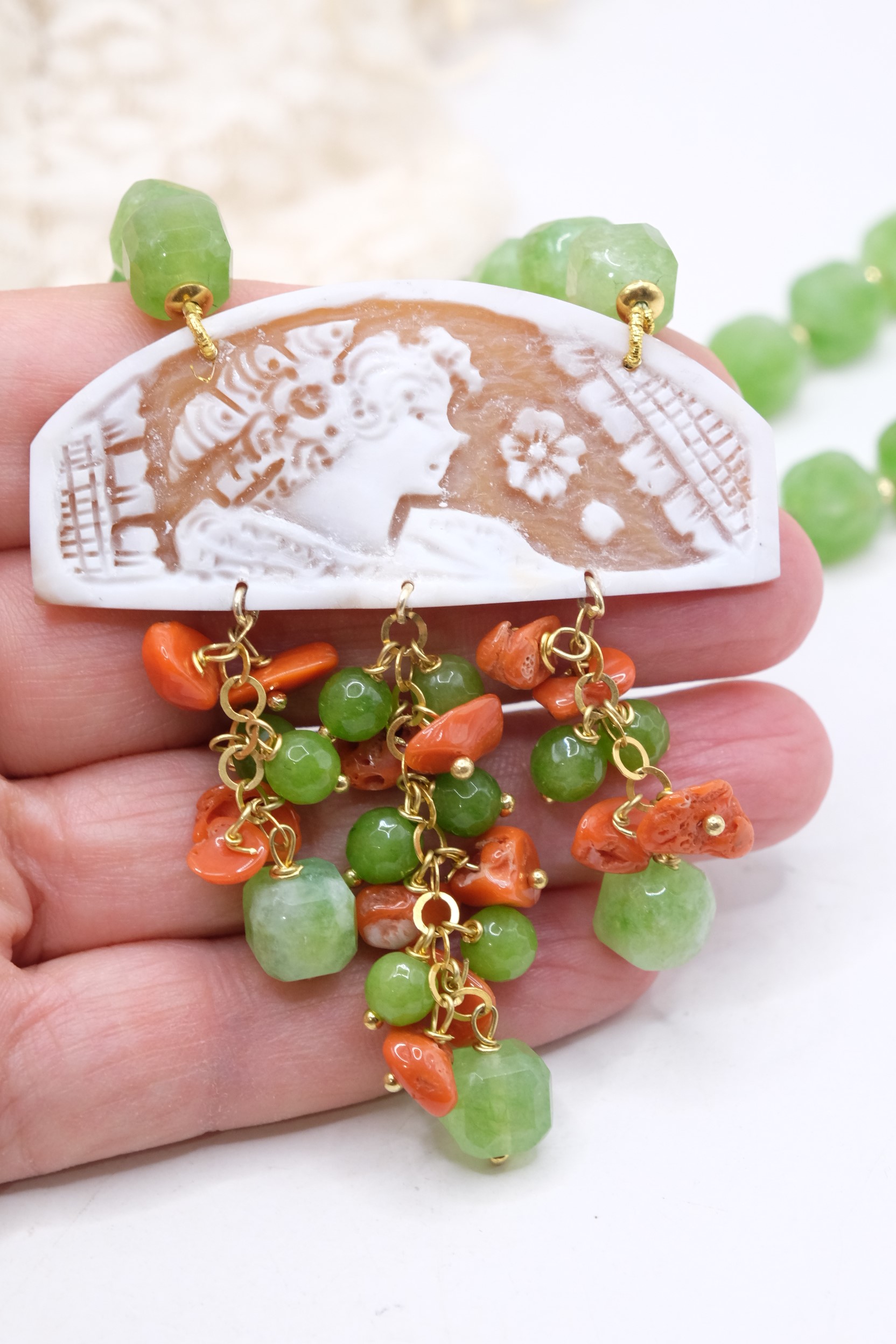 COLLANA ARTIGIANALE GIADA VERDE MELA CORALLO CAMMEO DI TORRE DEL GRECO ARGENTO PLACCATO ORO (11)