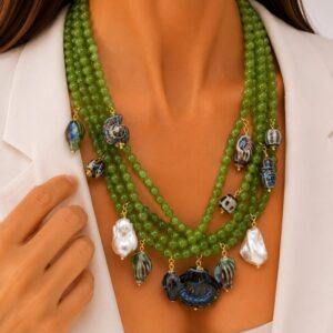 Collana Giada Verde Multifilo Perle Stelle e Conchiglie in ceramica di Caltagirone