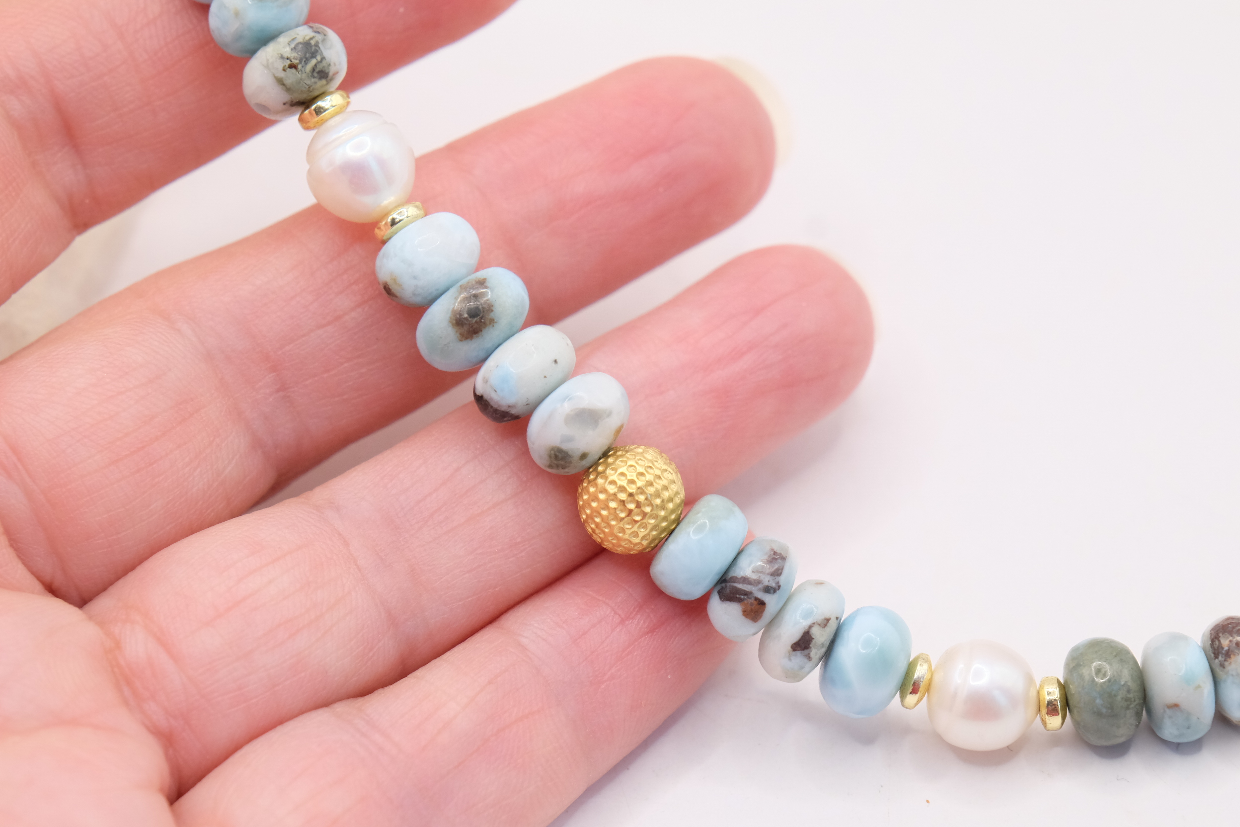 COLLANA ARTIGIANALE LARIMAR PERLE ARGENTO DORATO (1)