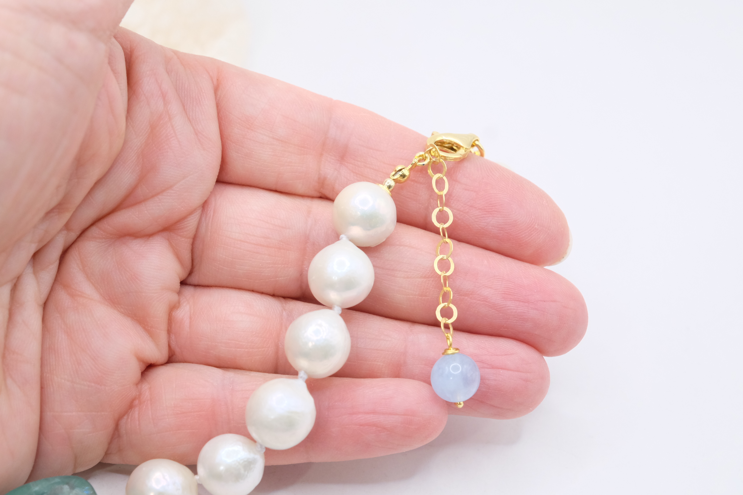 COLLANA ARTIGIANALE PERLE CORALLO BIANCO AMETISTA TURCHESE ACQUAMARINA AMETISTA (1)