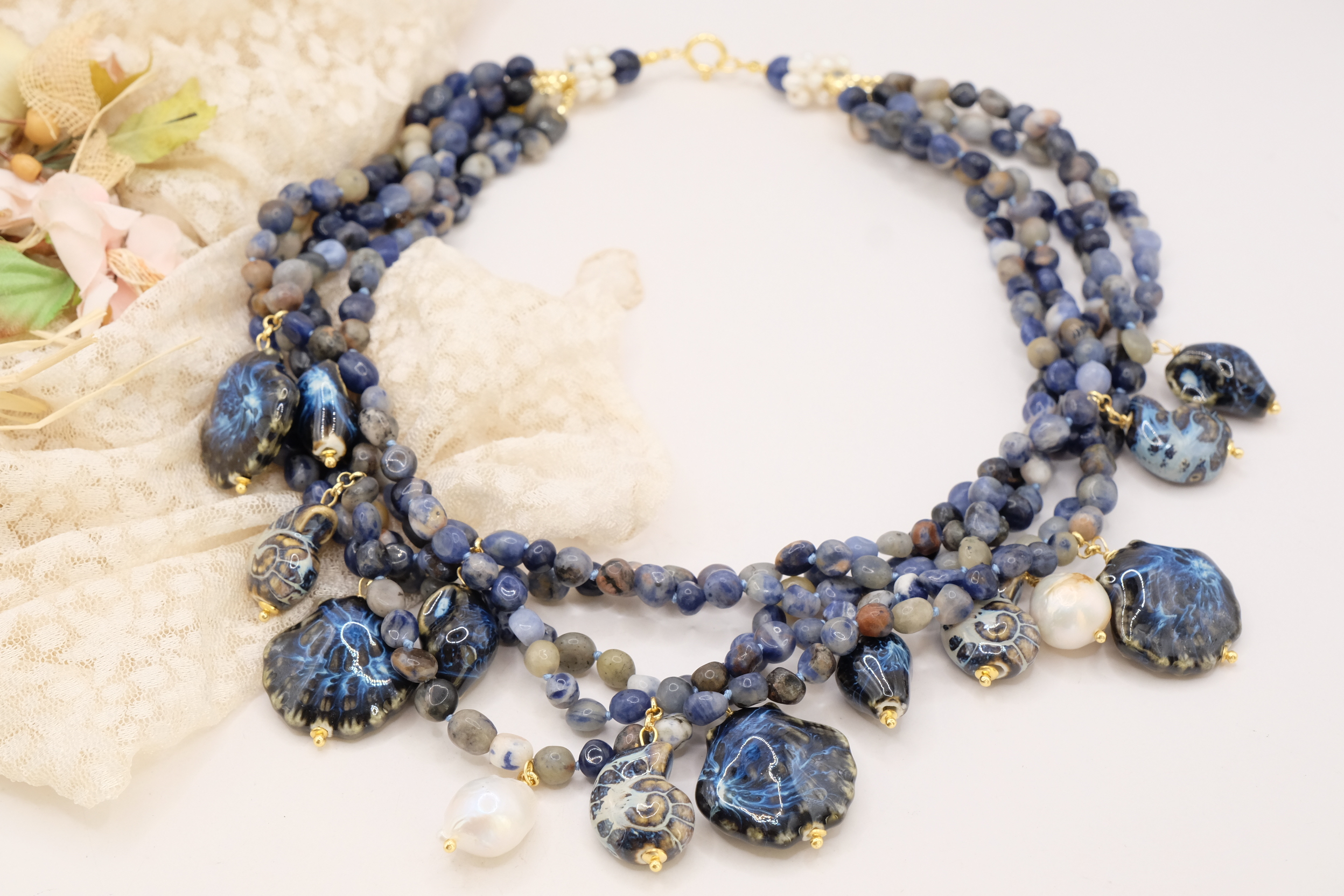 COLLANA ARTIGIANALE SODALITE SICILIANA STELLE CONCHIGLIE CERAMICA DI CALTAGIRONE PERLE ARGENTO (6)