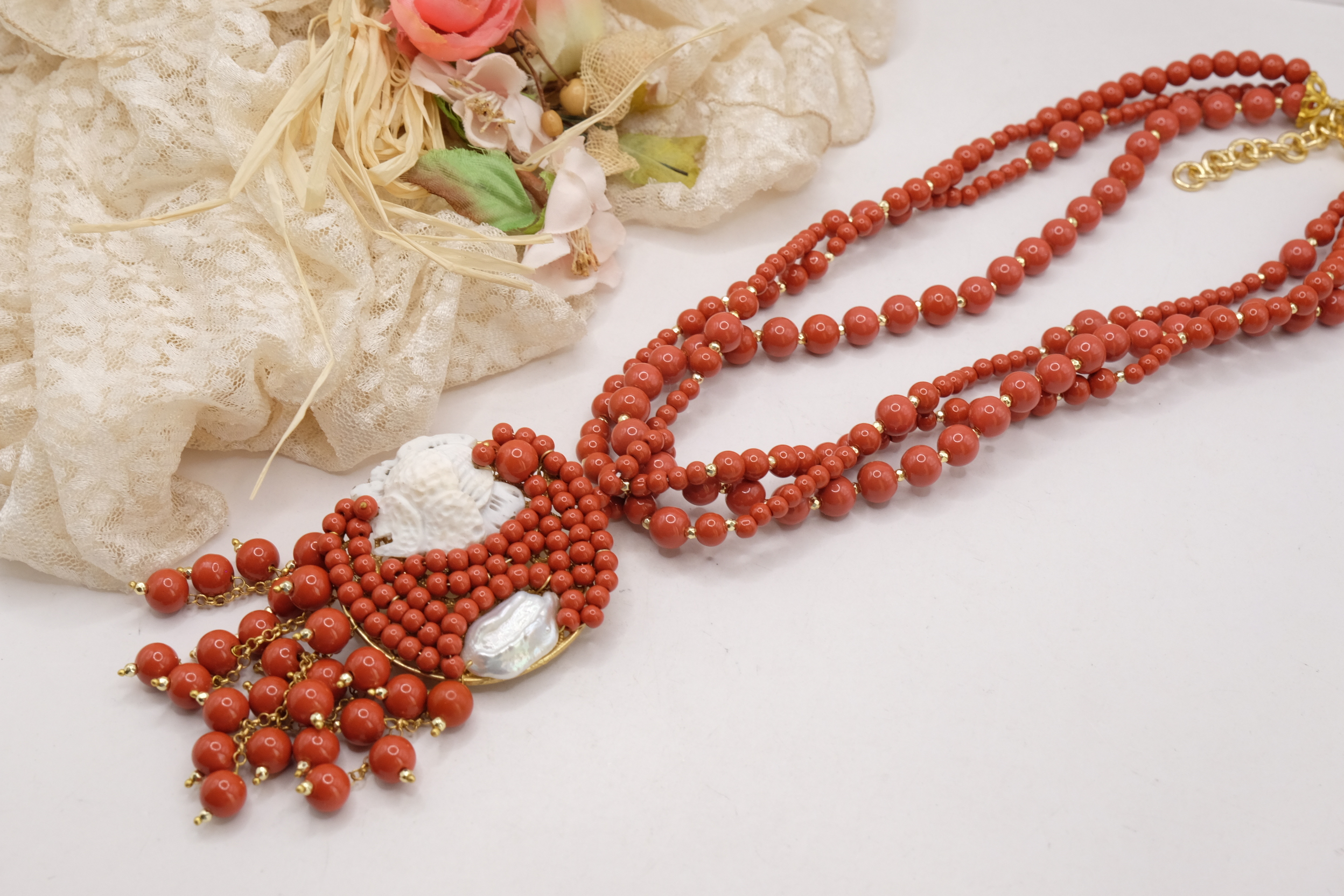 COLLANA MULTIFILO PASTA DI CORALLO PERLE CAMMEO DI TORRE DEL GRECO (5)