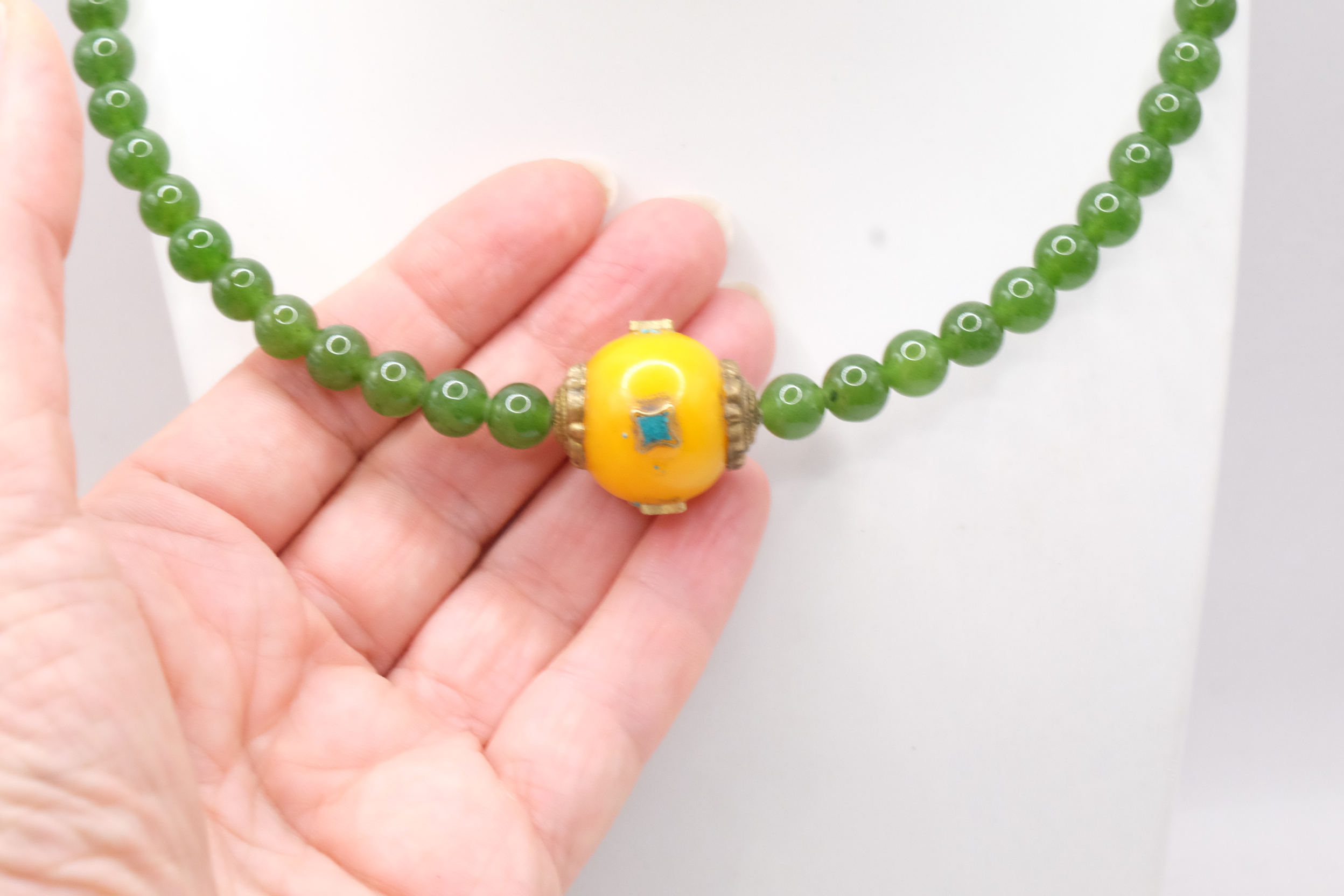 COLLARINO ARTIGIANALE PIETRE E NEPALESE (3)