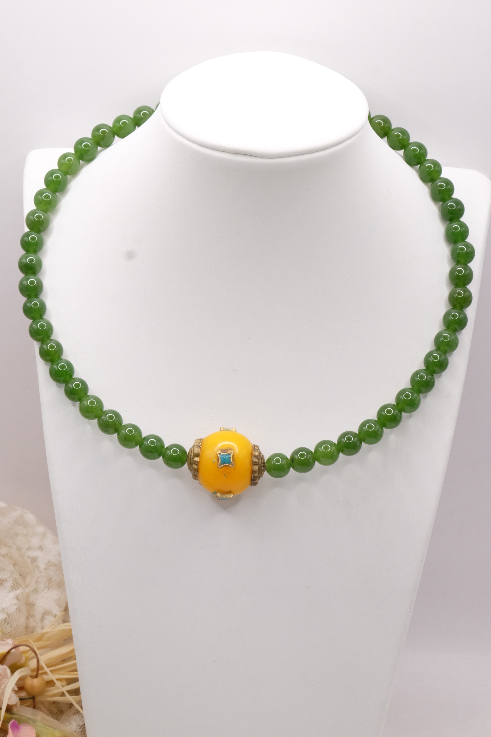 COLLARINO ARTIGIANALE PIETRE E NEPALESE (4)