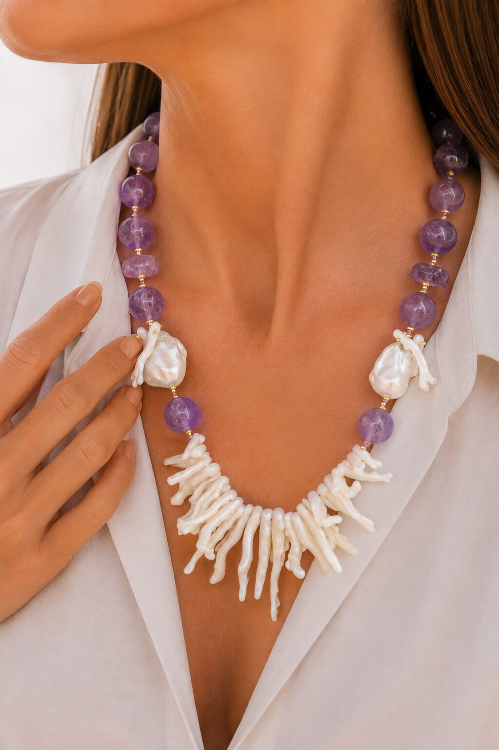 COLLANA ARTIGIANALE AMETISTA PERLE CORALLO BIANCO ARGENTO 925 PLACCATO ORO