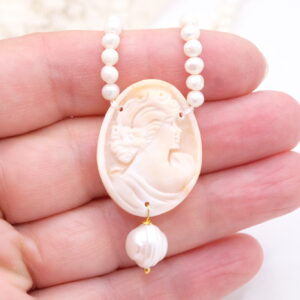 Collana Microperle e Cammeo di Torre del Greco a Y<span> - </span>A