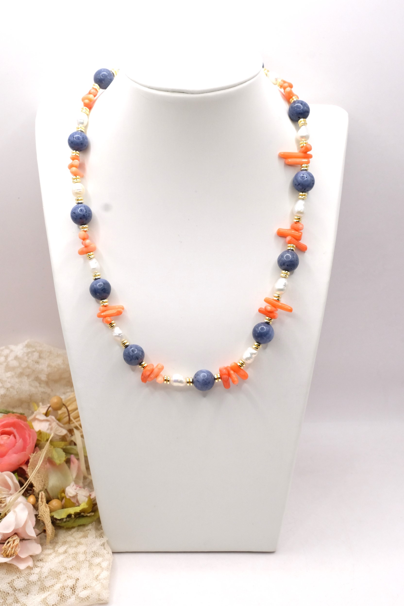 COLLANA ARTIGIANALE CORALLO BLU PERLE CORALLO BAMBOO ARGENTO DORATO (2)