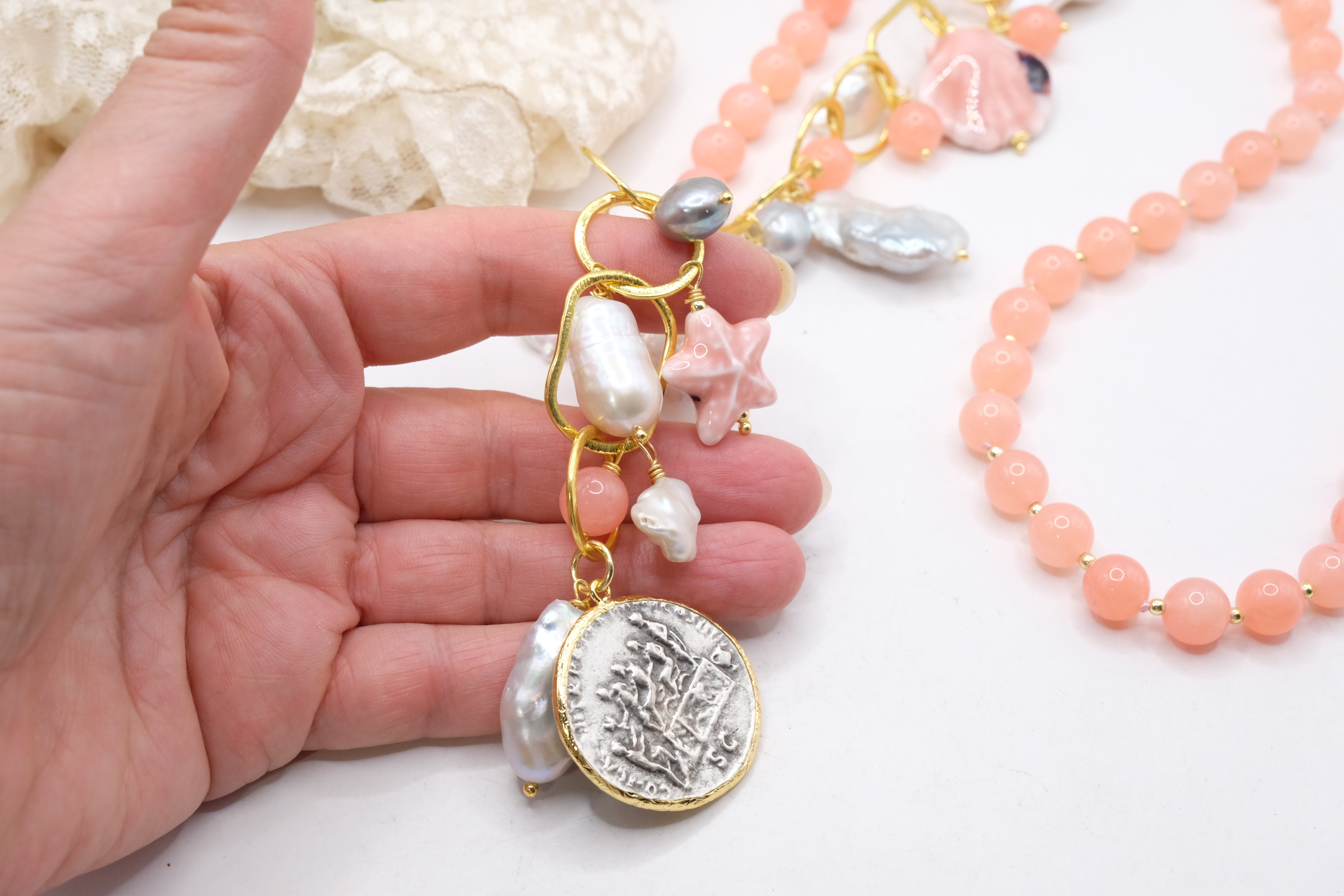 HANDMADE NECKLACE PINK JADE WHITE AND GREY PEARLS CALTAGIRONE CERAMIC 18 KT GOLD PLATED BRASS (5)