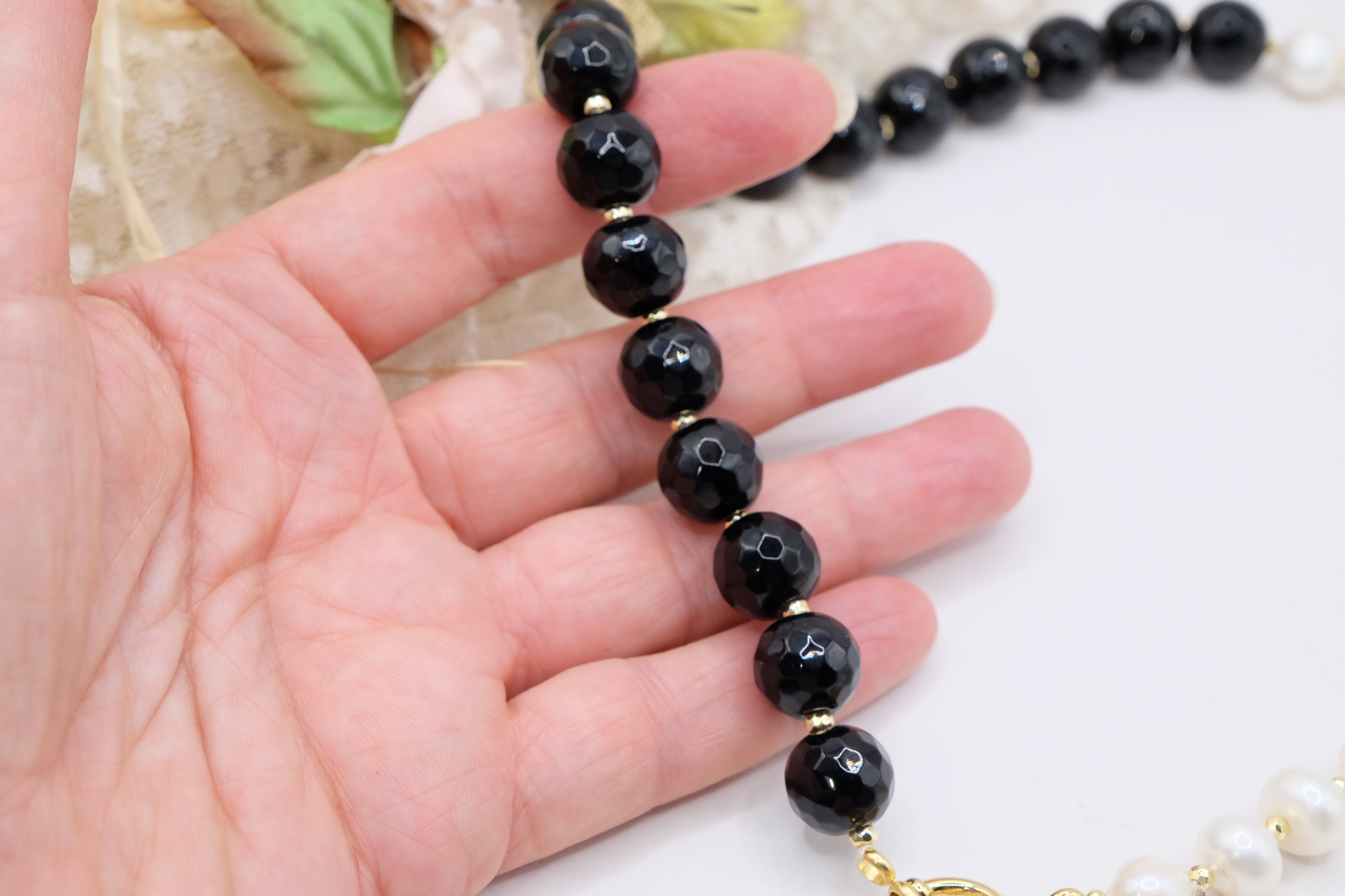 COLLANA ARTIGIANALE ONICE PERLE PESCE PENDENTE CORALLO BAMBOO (9)