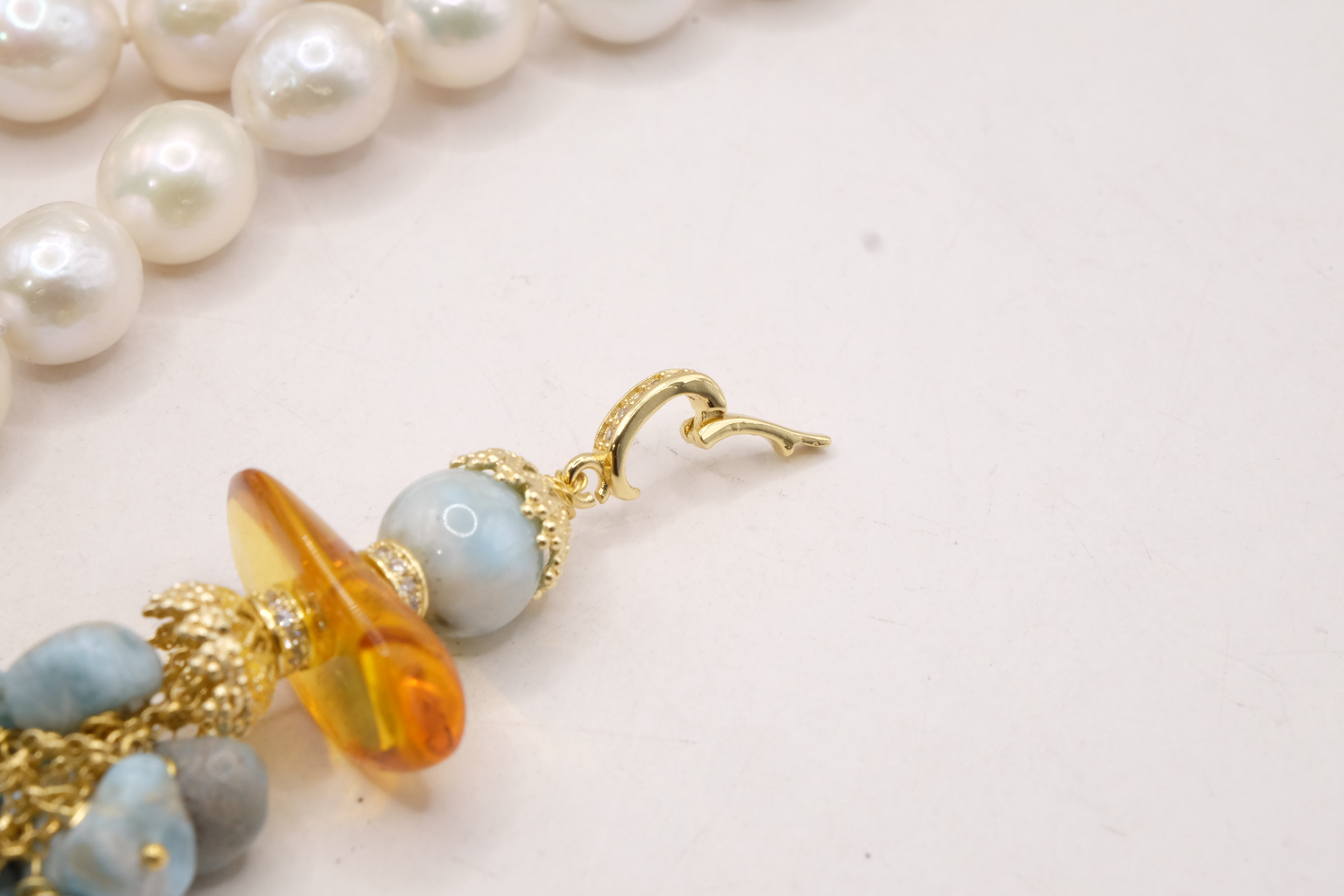 COLLANA ARTIGIANALE PERLE NATURALI 11 MM PENDENTE LARIMAR AMBRA ARGENTO DORATO (9)