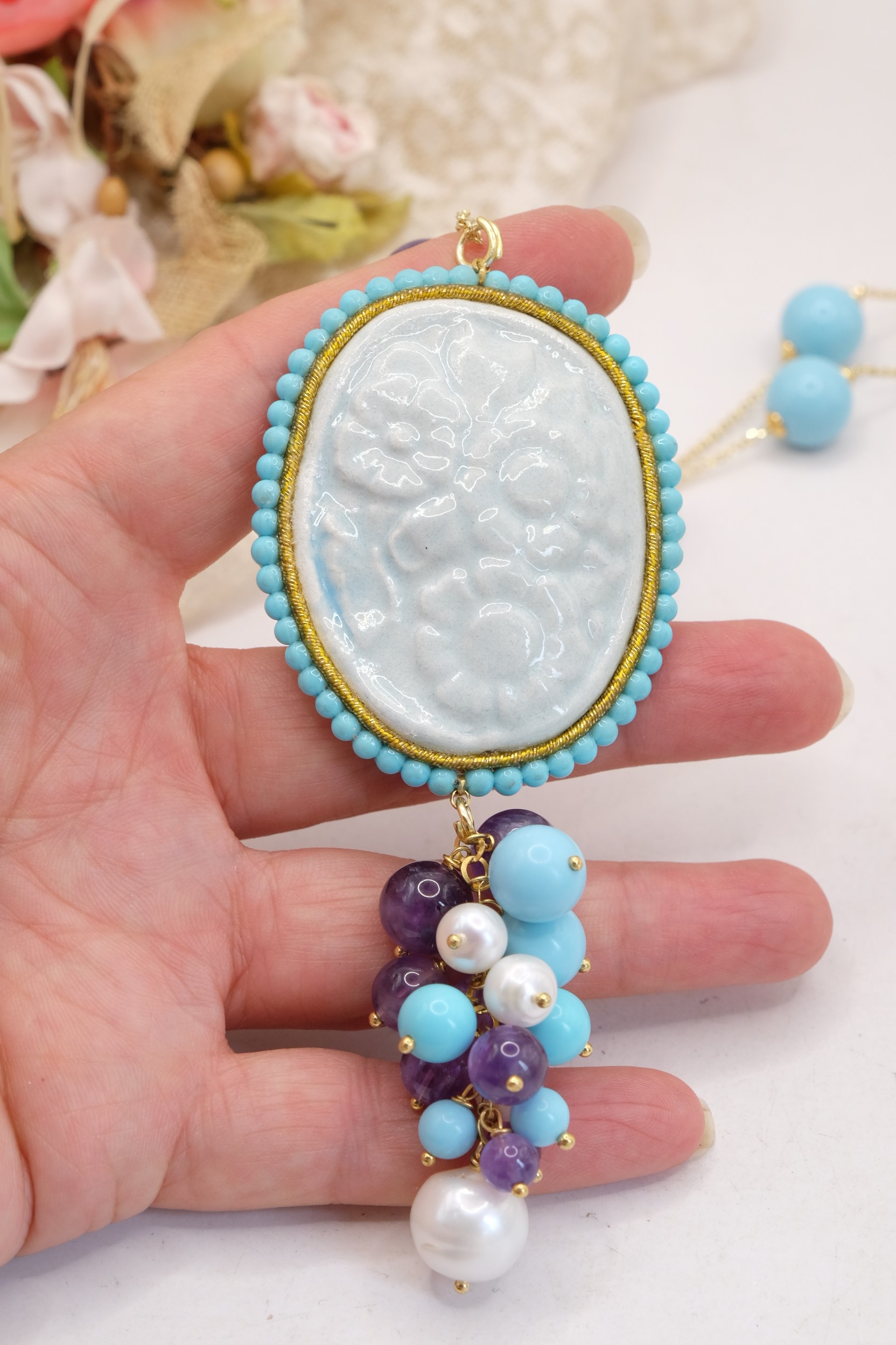 COLLANA CAMMEO IN CERAMICA FIORI PASTA DI TURCHESE AMETISTA PERLE ARGENTO 925 PLACCATO ORO (6)