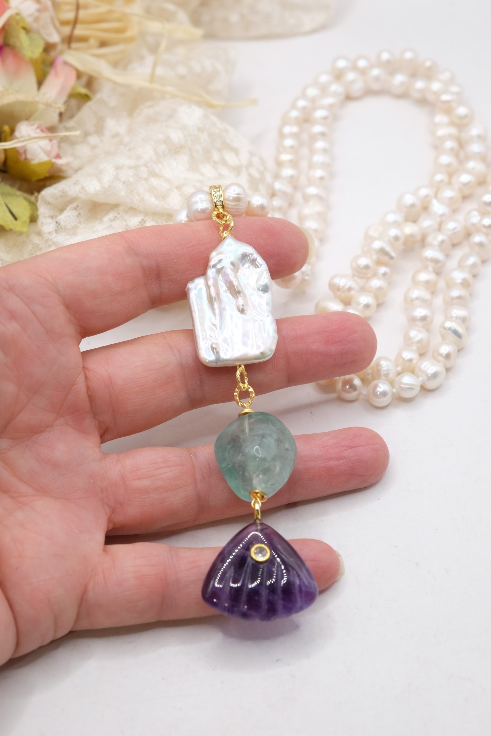 COLLANA LUNGHISSIMA PERLE NATURALI PENDENTE STACCABILE AMETISTA FLUORITE PERLA QUADRATA ARTIGIANALE (7)