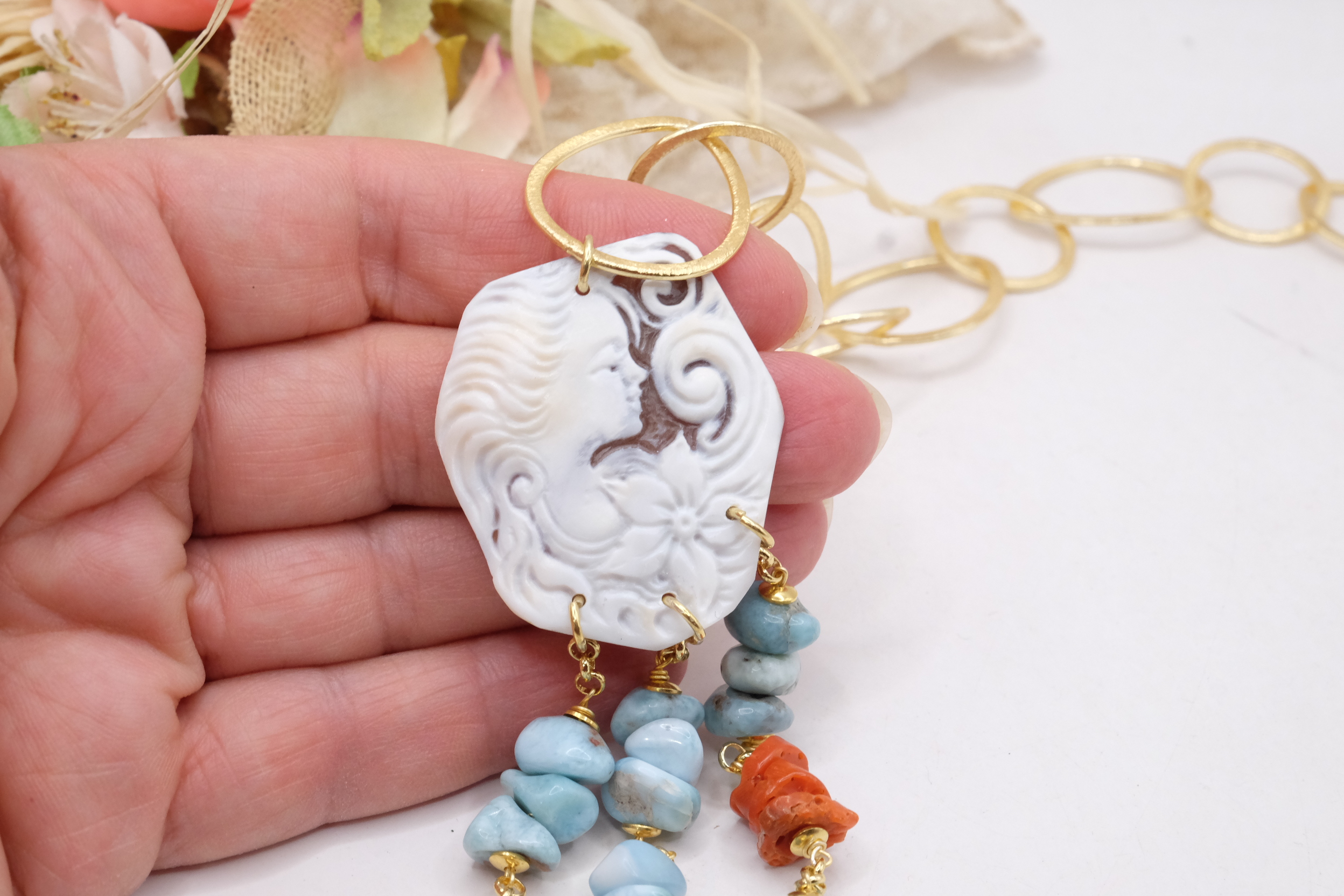 COLLANA MULTIFILO CAMMEO LARIMAR CORALLO PERLE CATENA PLACCATA ORO (7)