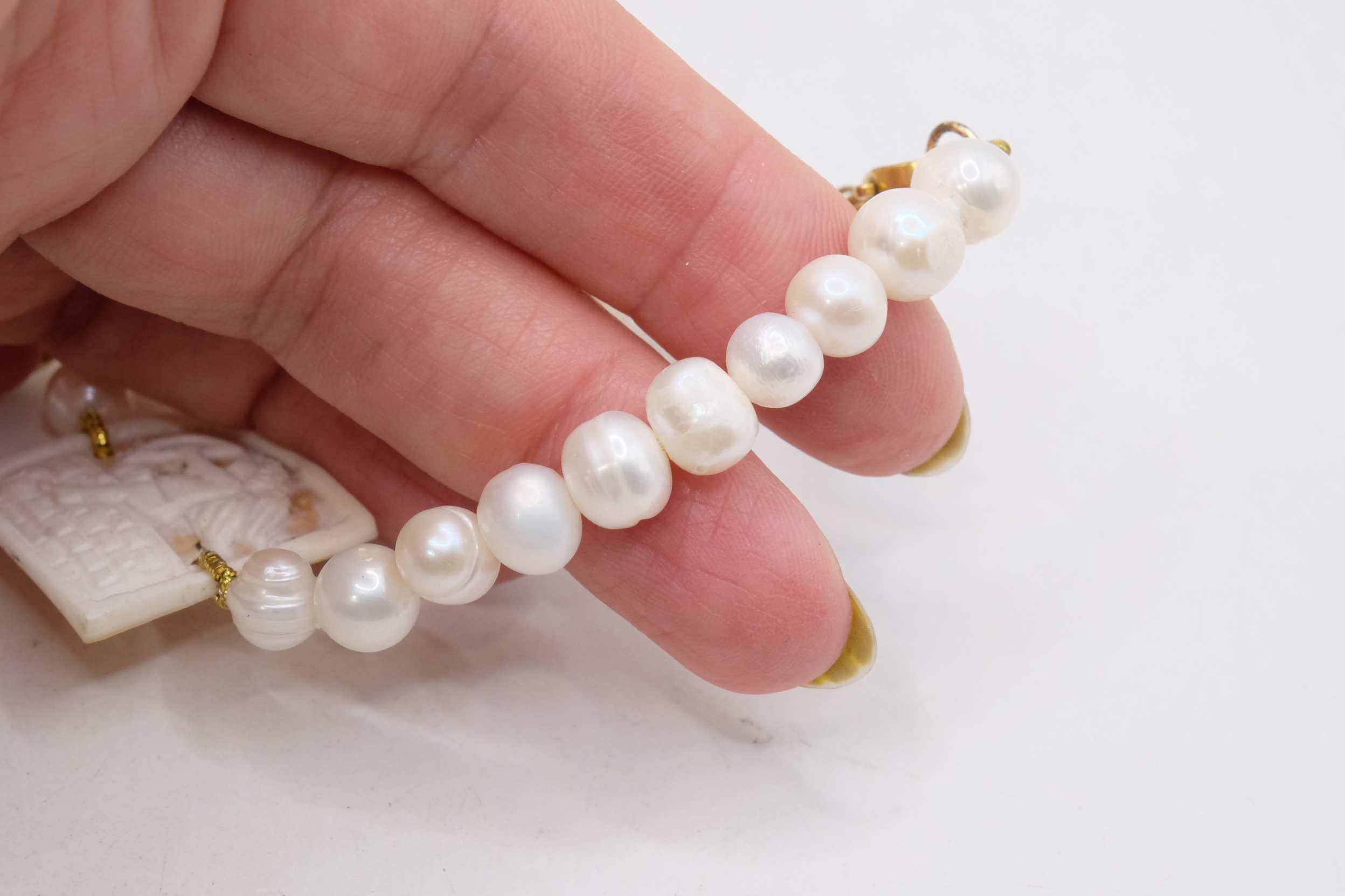 BRACCIALE PERLE NATURALI E CAMMEO DI TORRE DEL GRECO ARTIGIANALE (1)