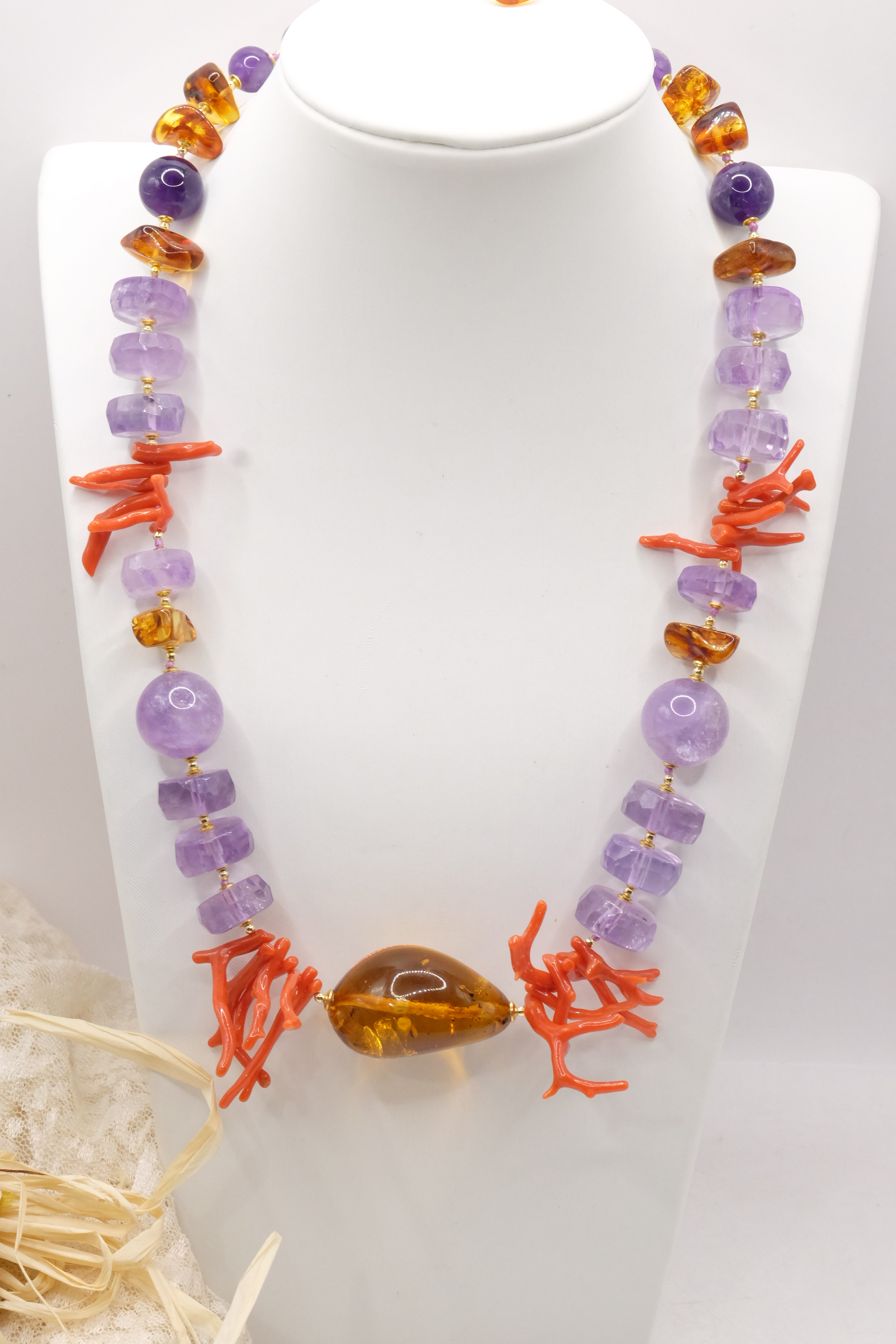 COLLANA ARTIGIANALE CORALLO AMETISTA AMBRA (2)