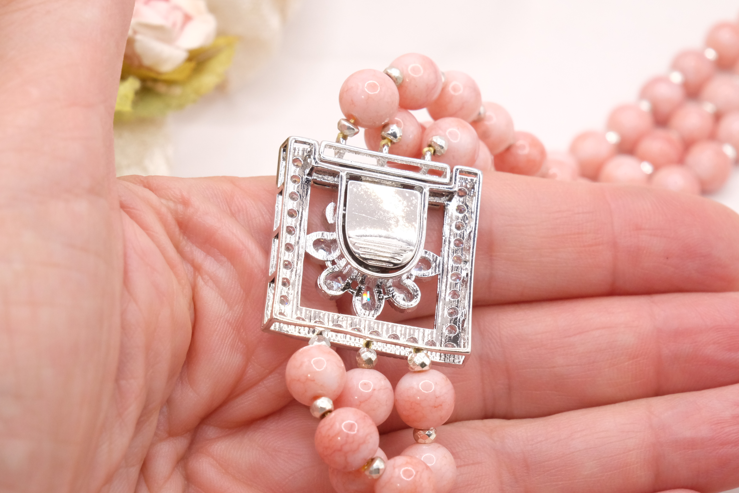 COLLANA ARTIGIANALE GIADA ROSA CHIUSURA ZIRCONATA 3 FILI MULTIFILO (1)