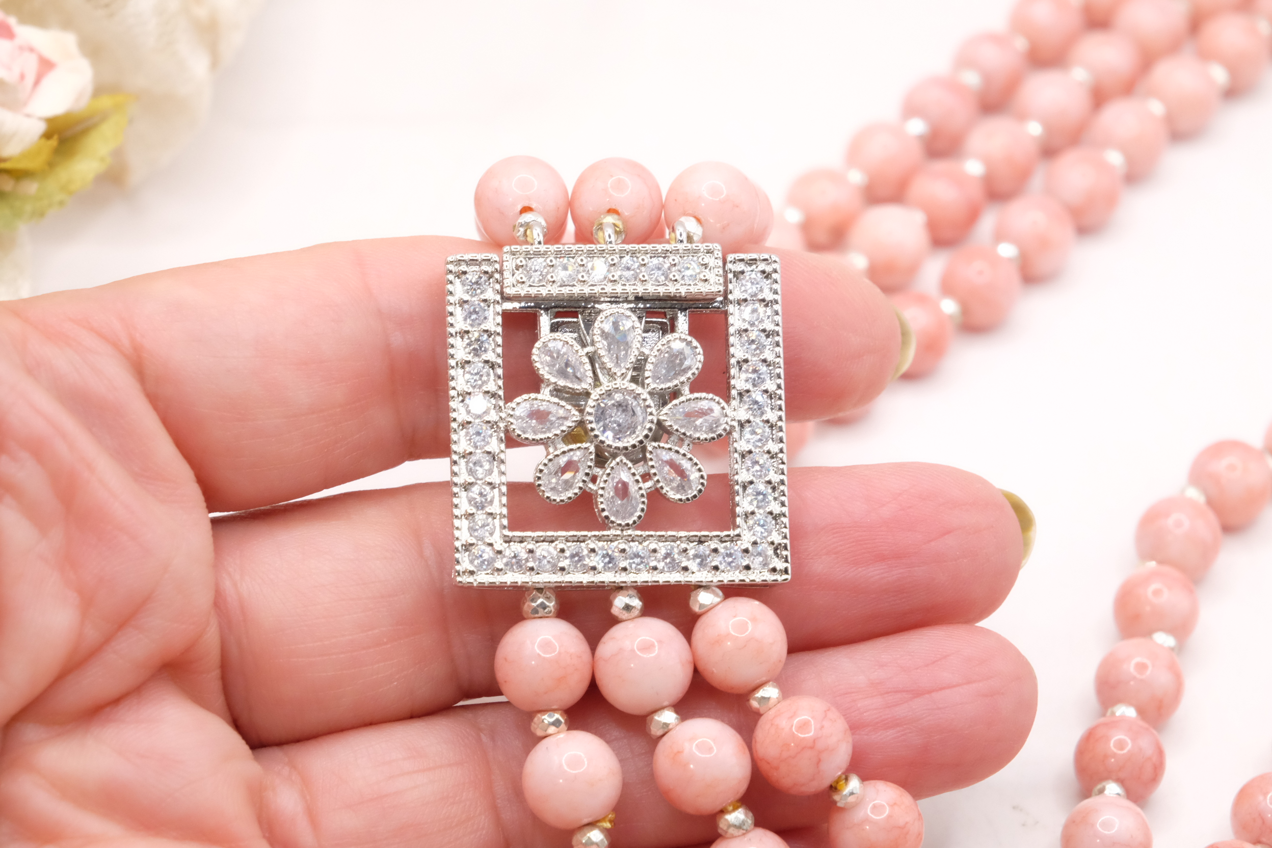 COLLANA ARTIGIANALE GIADA ROSA CHIUSURA ZIRCONATA 3 FILI MULTIFILO (6)