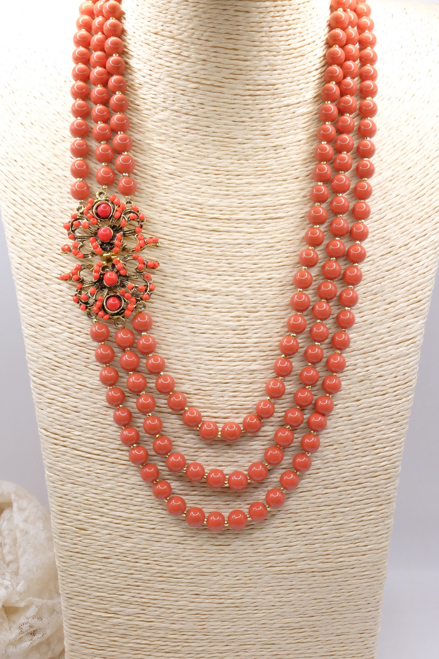 COLLANA ARTIGIANALE PASTA DI CORALLO CHIUSURA PERLINE ROSSE 3 FILI MULTIFILO (2)