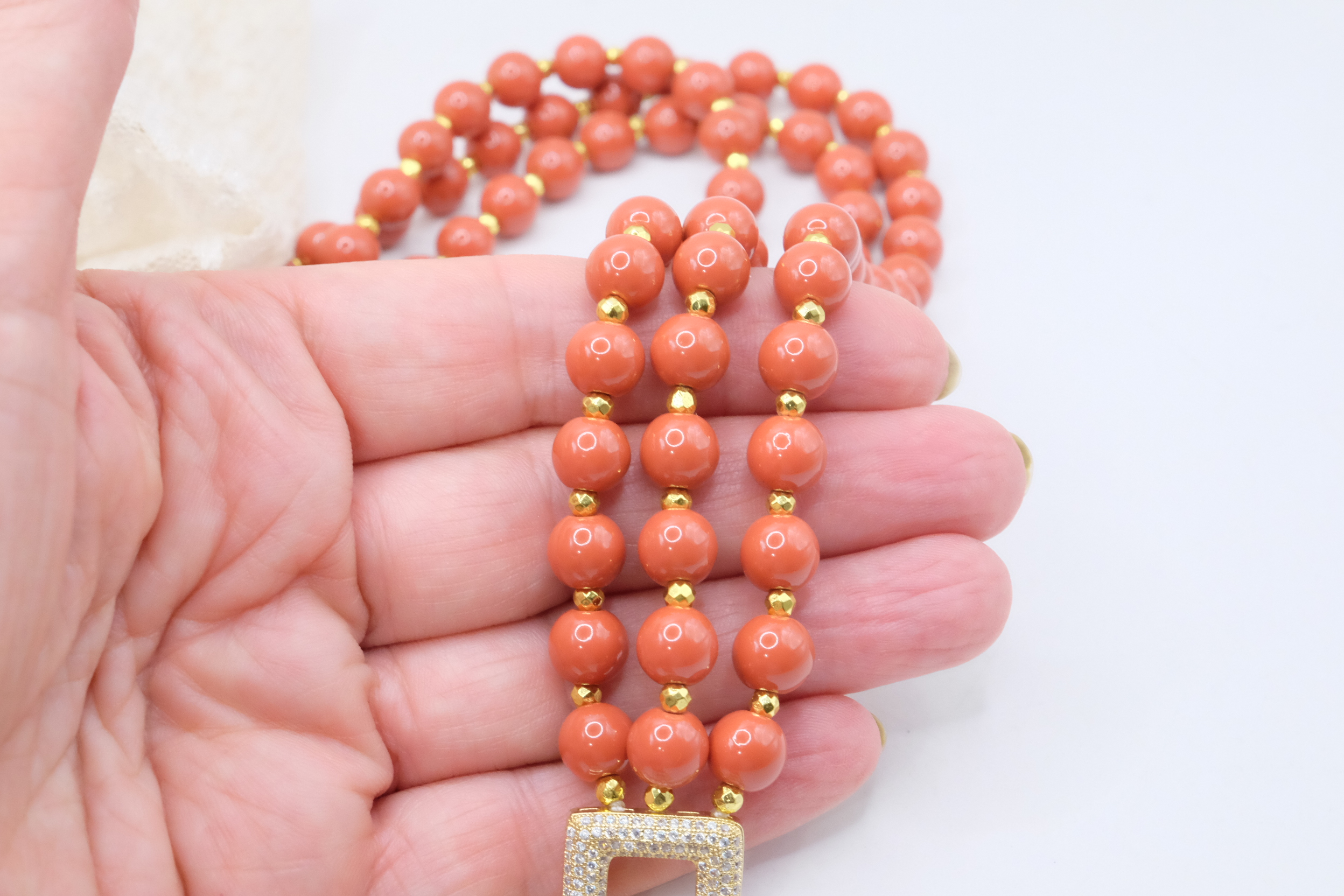 COLLANA ARTIGIANALE PASTA DI CORALLO CHIUSURA ZIRCONATA (5)