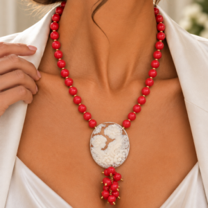 Collana Pasta di Corallo Rosso e Cammeo in Resina a Y
