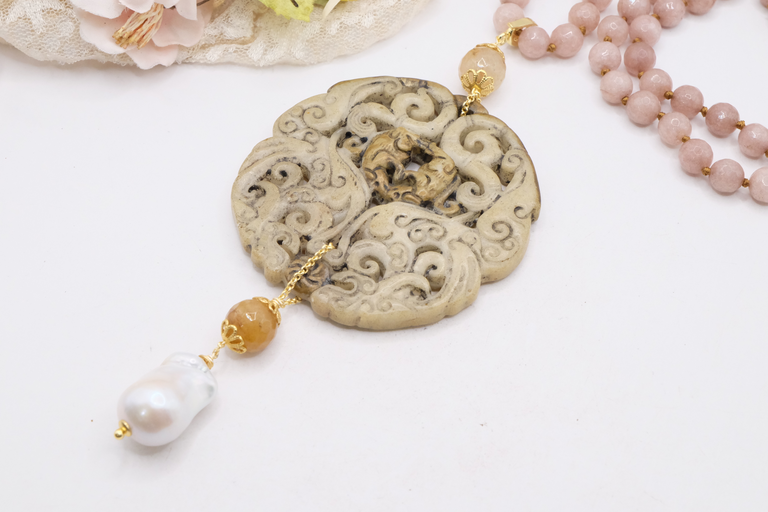 COLLANA CHARLESTON CHANEL MANDALA GIADA GRIGIA PERLE ARTIGIANALE (2)