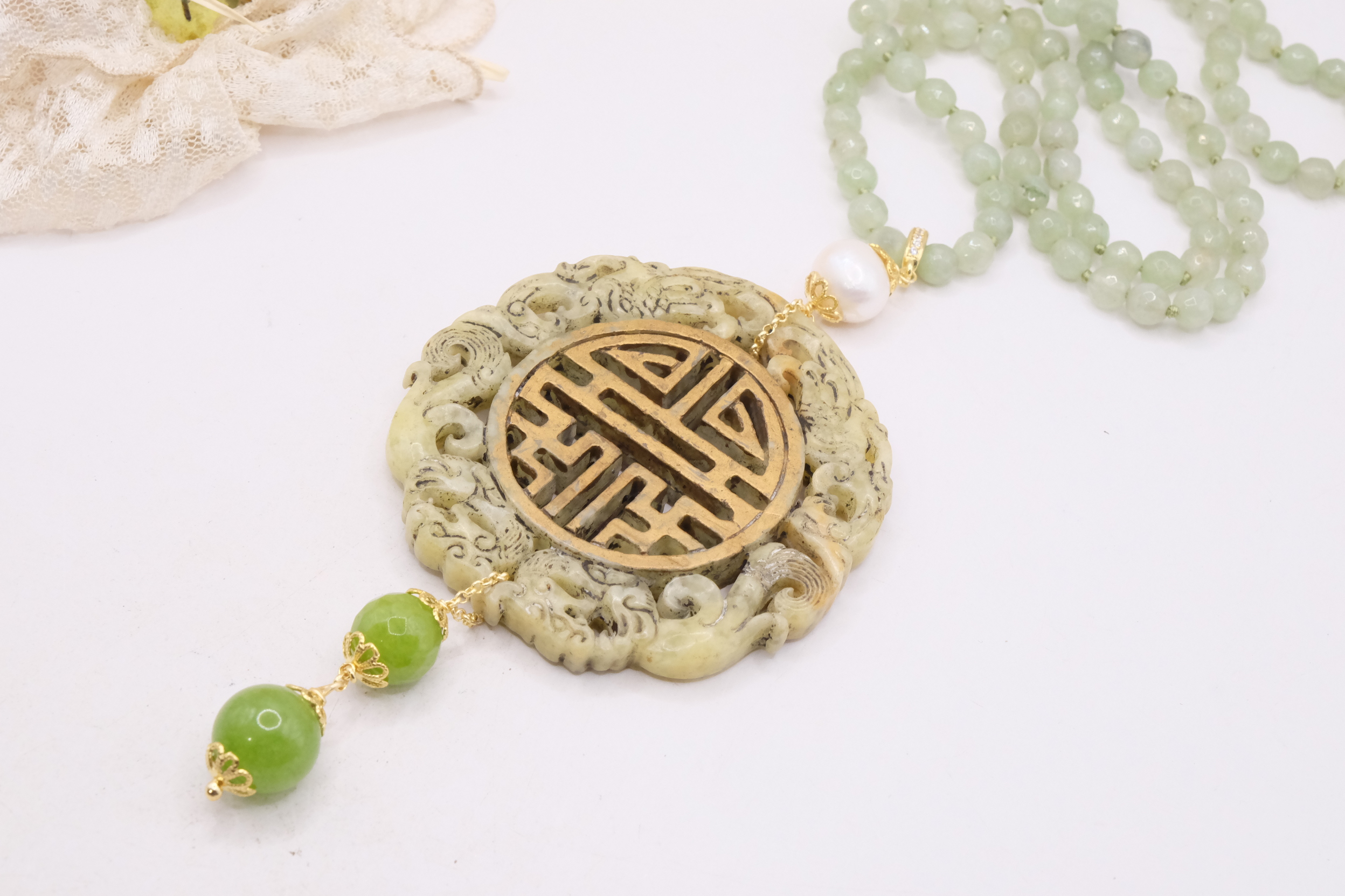 COLLANA CHARLESTON CHANEL MANDALA GIADA VERDE POLVERE PERLE ARTIGIANALE (1)