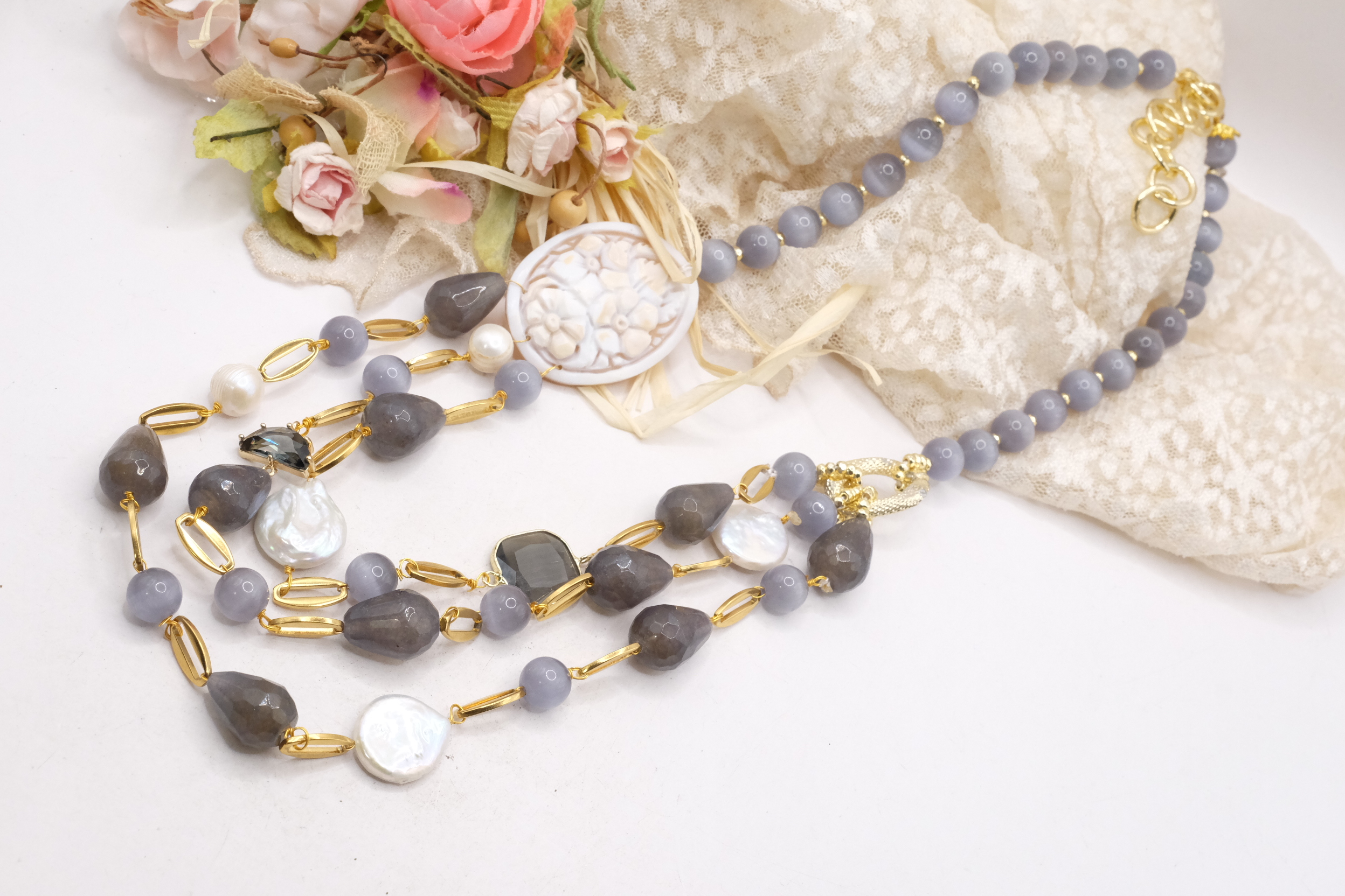 COLLANA MULTIFILO OCCHIO DI GATTO AGATA GRIGIA CAMMEO DI TORRE DEL GRECO PERLE NATURALI ARTIGIANALE (1)