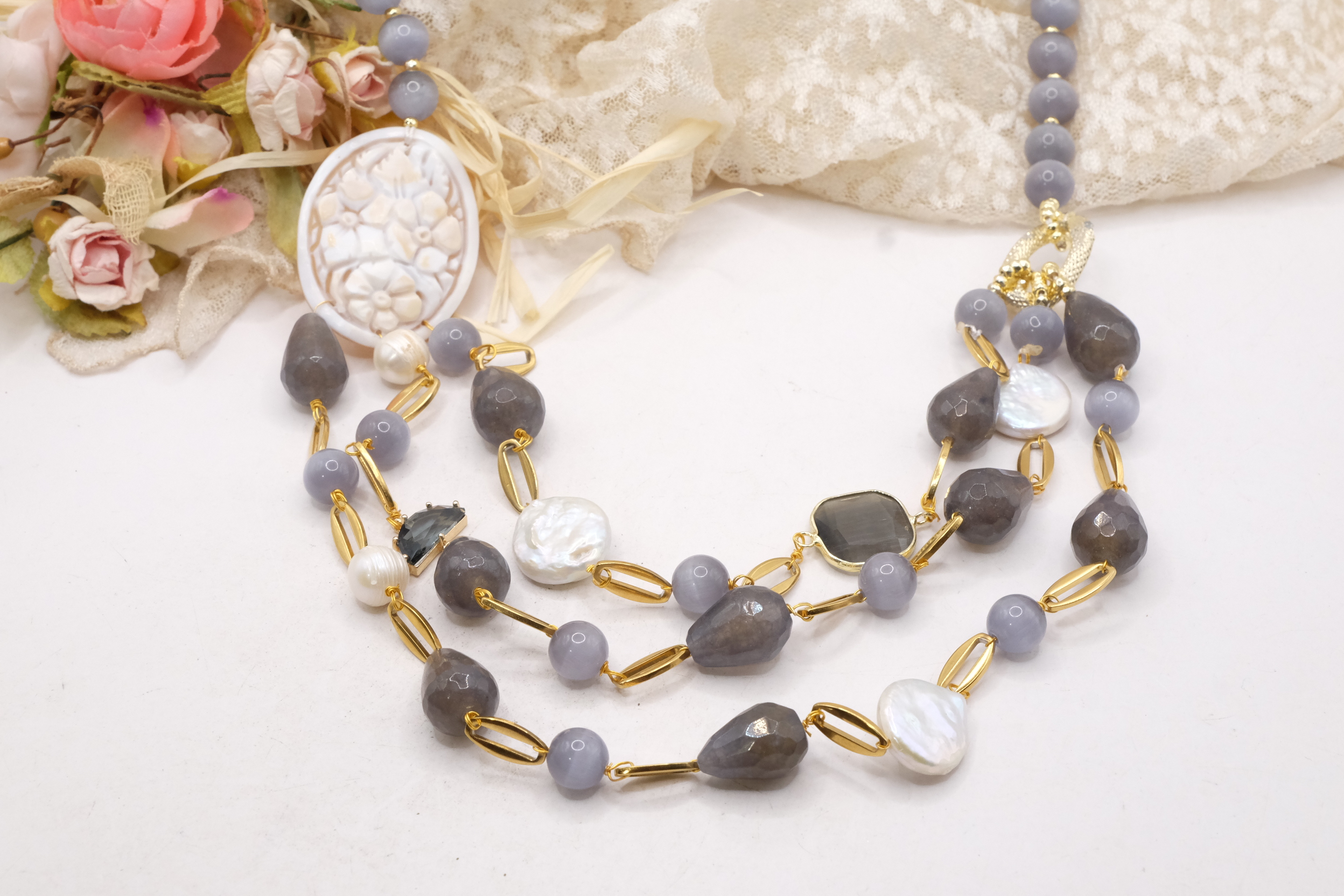 COLLANA MULTIFILO OCCHIO DI GATTO AGATA GRIGIA CAMMEO DI TORRE DEL GRECO PERLE NATURALI ARTIGIANALE (6)