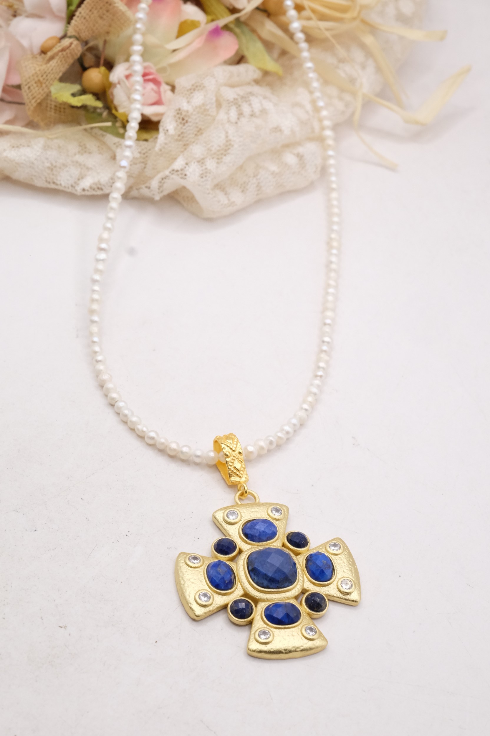 COLLANA PERLE CROCE LAPIS RADICE DI RUBINO PIETRA DI LUNA ACCIAIO OTTONE (6)