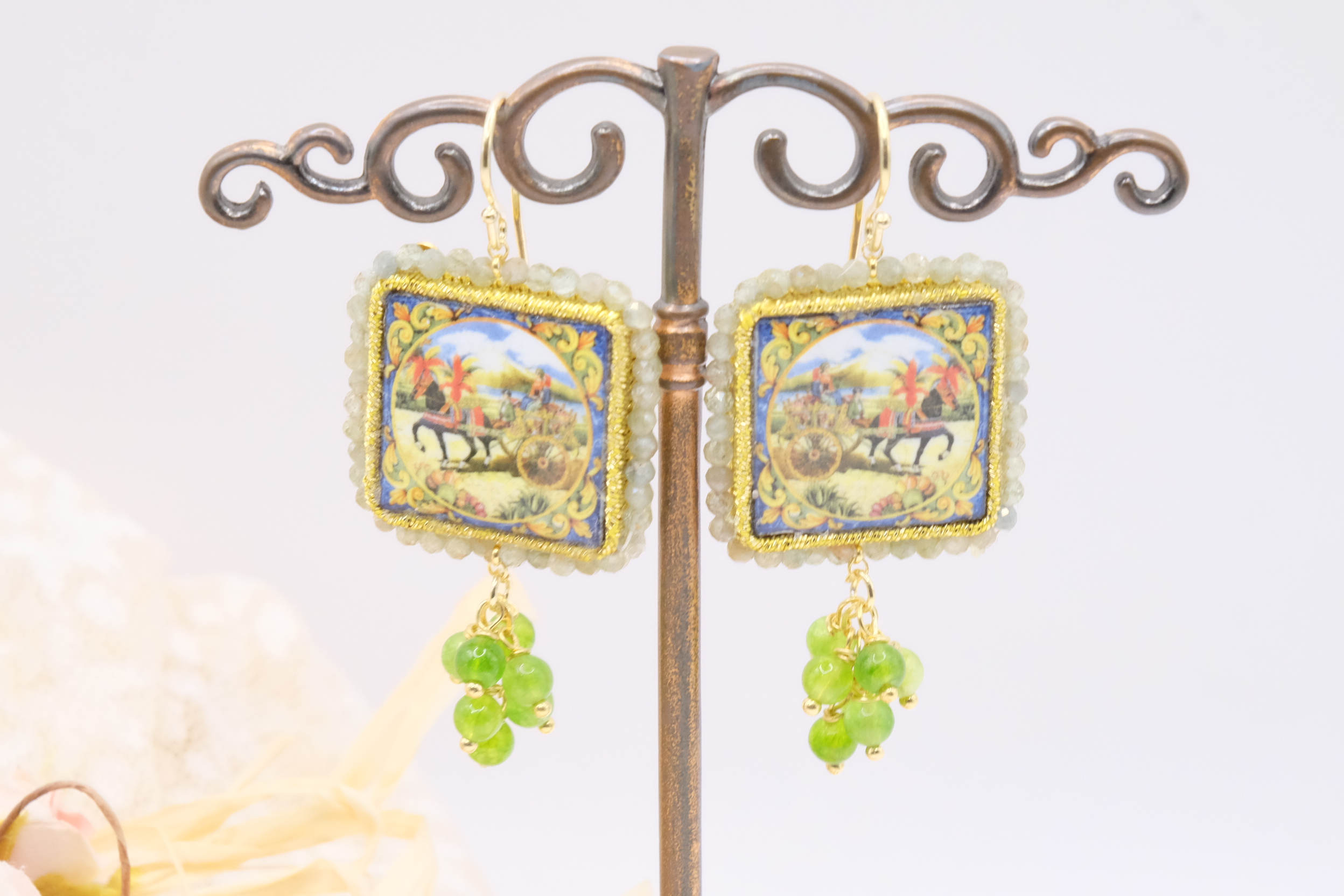 ORECCHINI MATTONELLE CERAMICA DI CALTAGIRONE PERLE ZIRCONI SMERALDO ARGENTO FICHI PUPI LIMONI CARRETTO (10)
