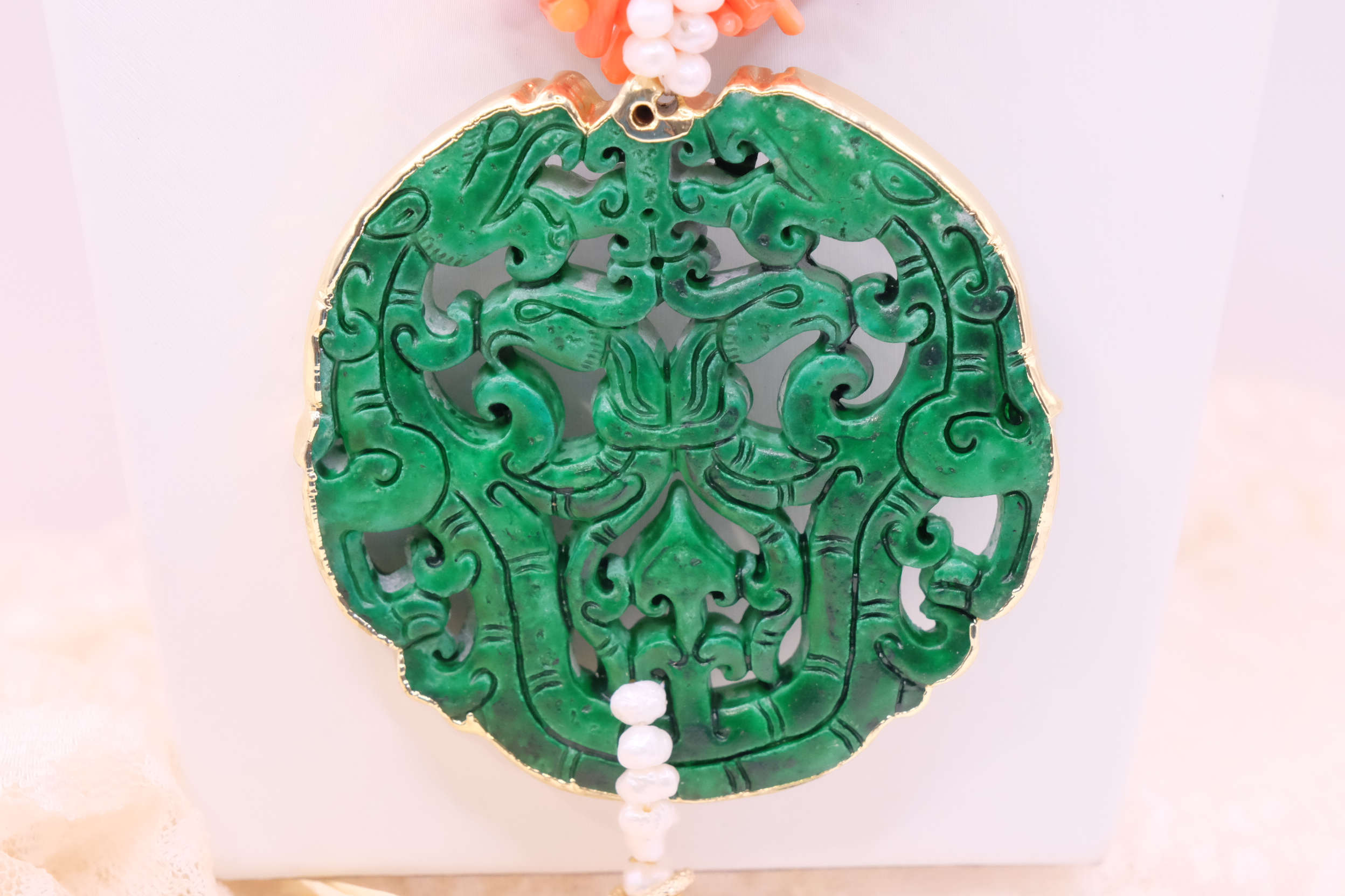COLLANA ARTIGIANALE CORALLO BAMBOO SALMONE RAMETTI MANDALA GIADA VERDE PERLE (3)