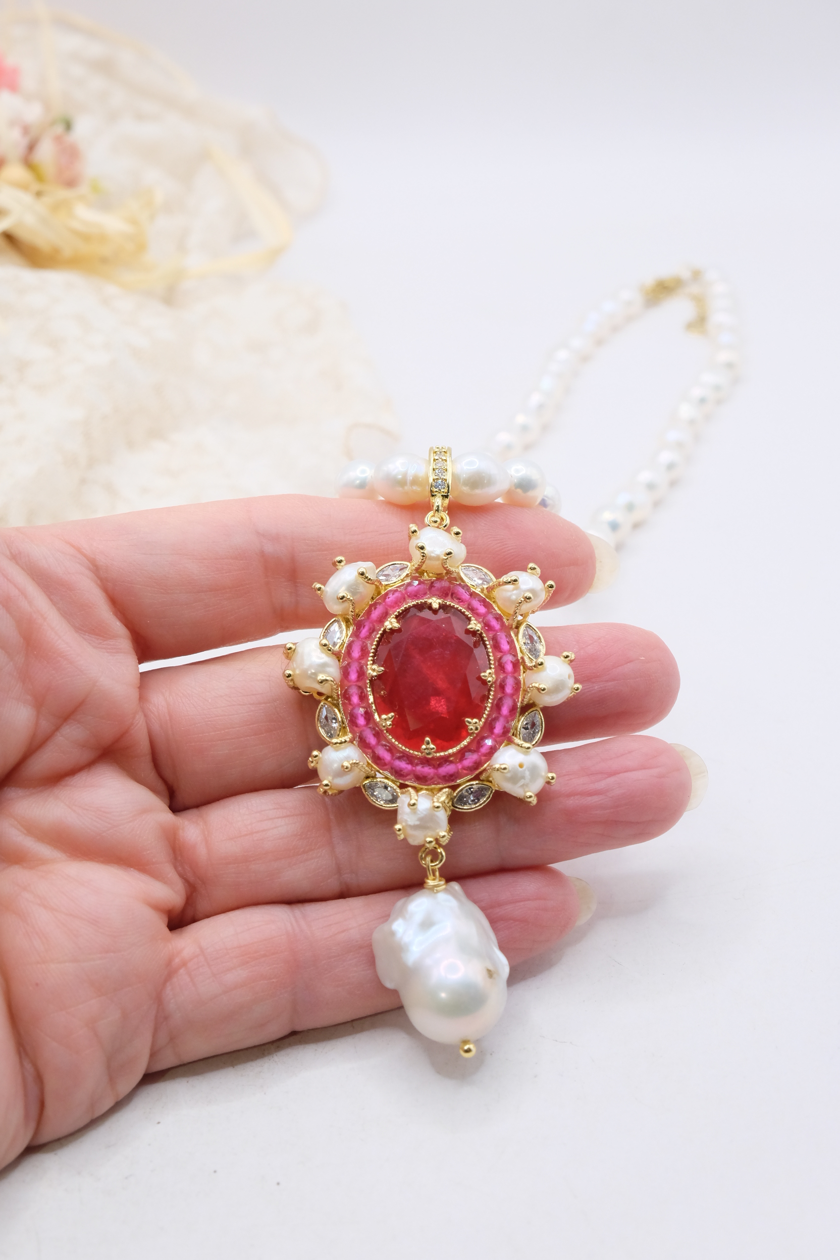 COLLANA ARTIGIANALE PERLE PENDENTE STACCABILE QUARZO ROSSO RUBINO ZIRCONI ACCIAIO (3)