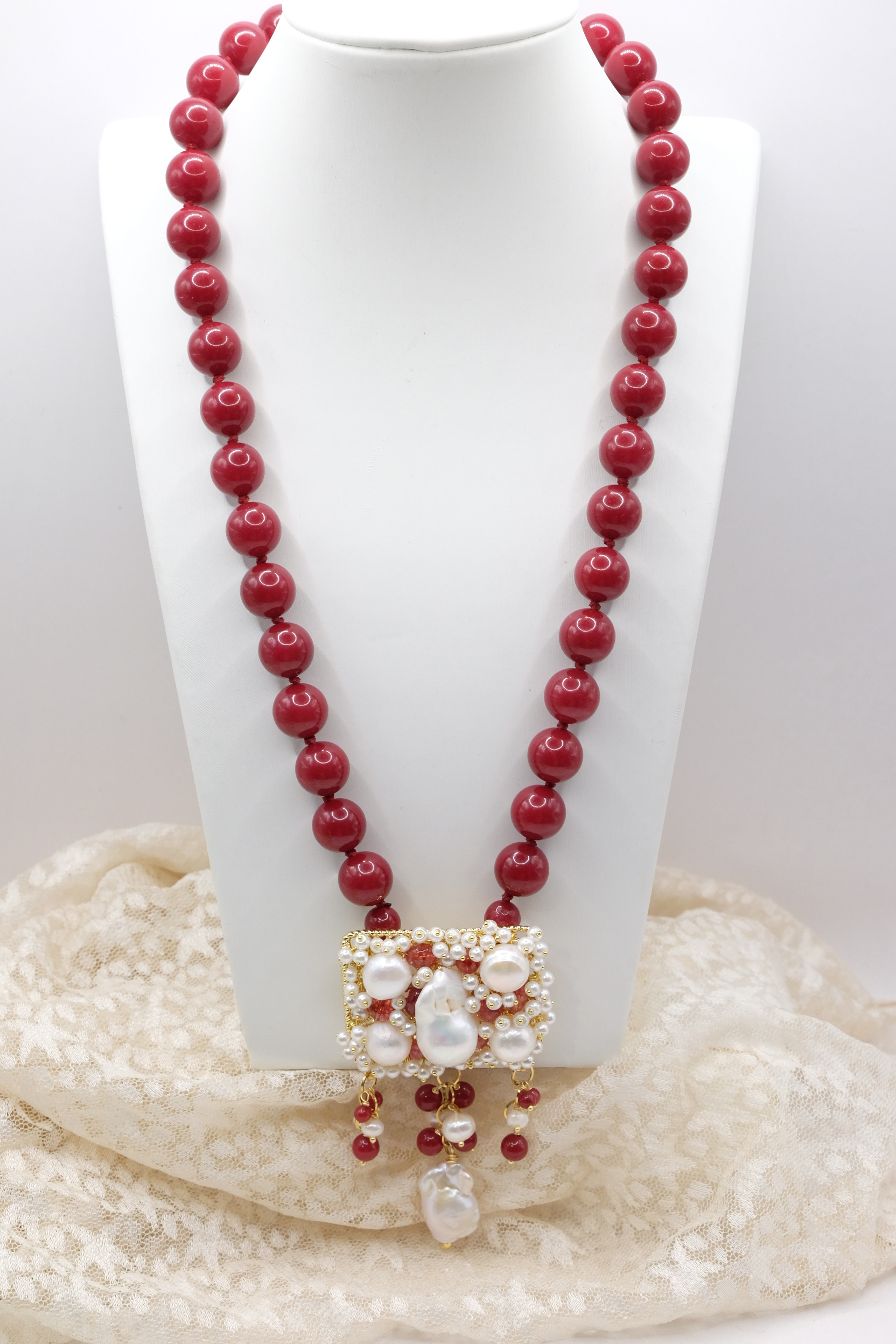 COLLANA GIADA BORGOGNA CENTRALE TESSITO PERLE GIADA ARTIGIANALE (2)